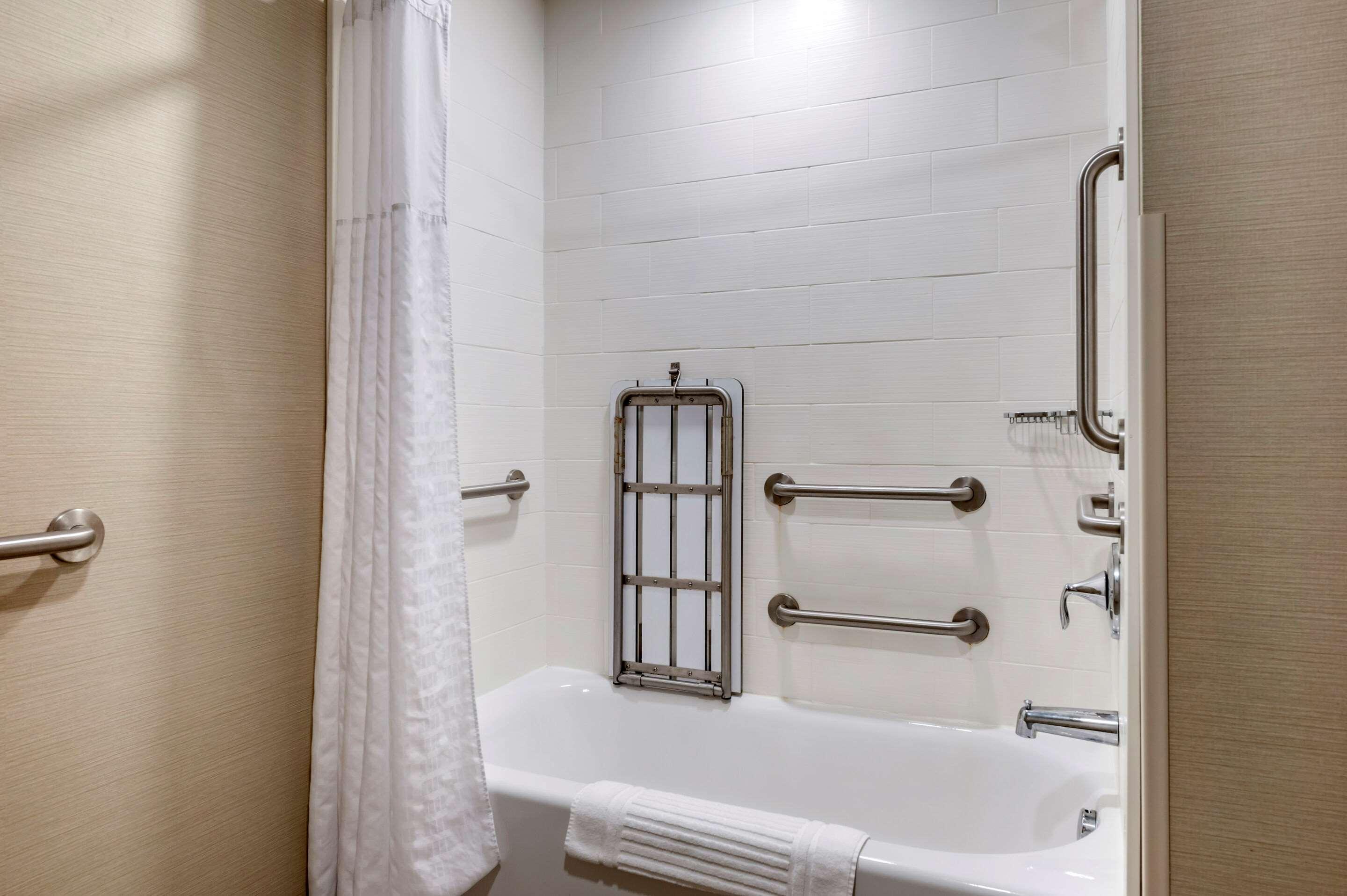 Comfort Suites Columbus Airport Екстер'єр фото