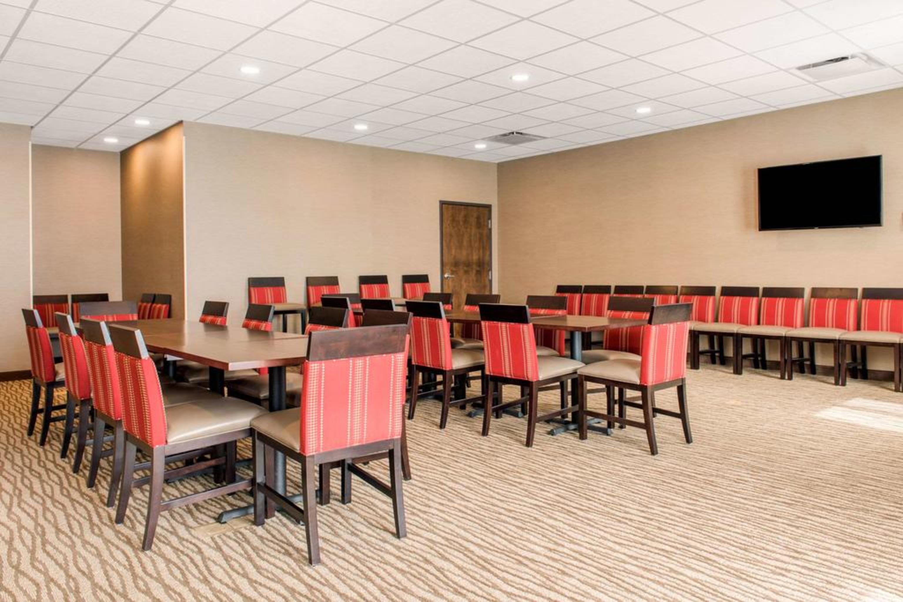 Comfort Suites Columbus Airport Екстер'єр фото
