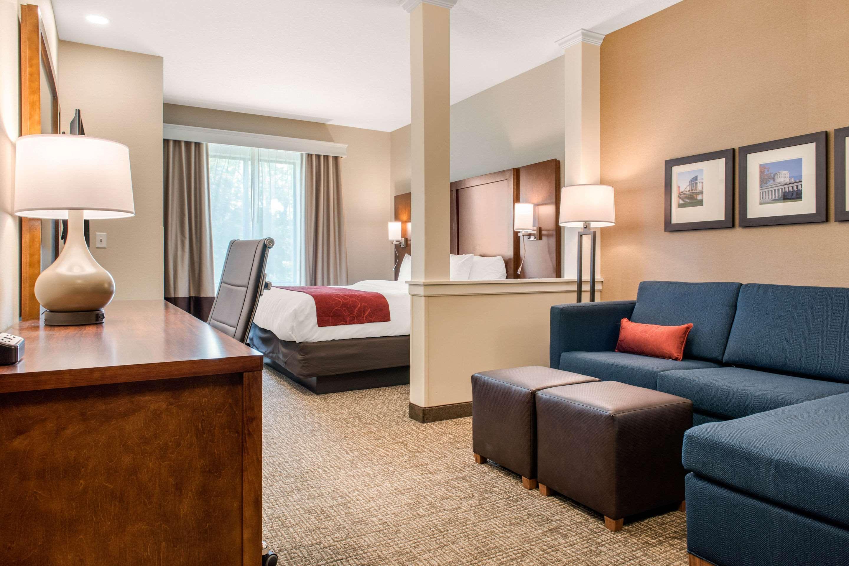 Comfort Suites Columbus Airport Екстер'єр фото