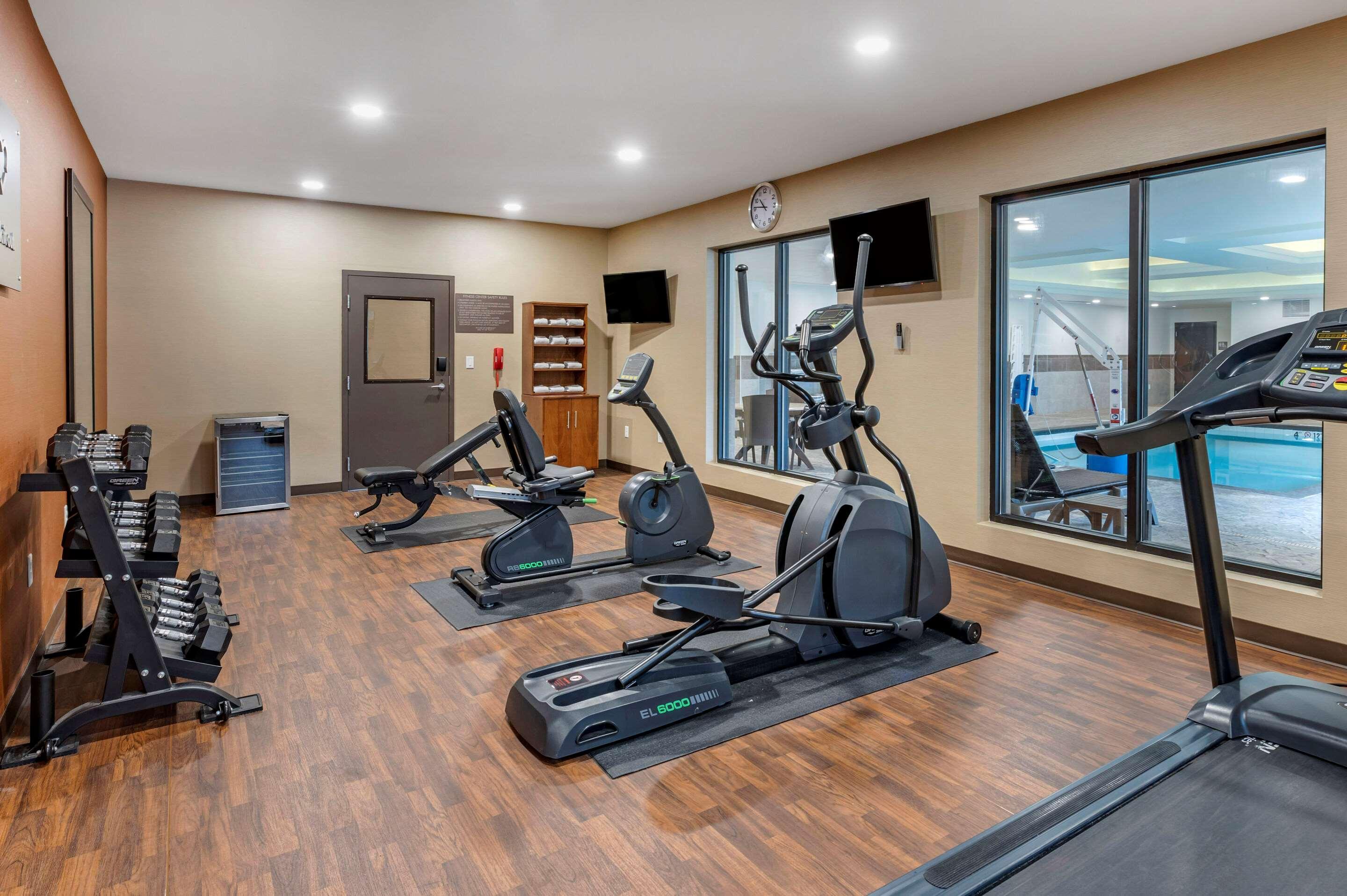 Comfort Suites Columbus Airport Екстер'єр фото