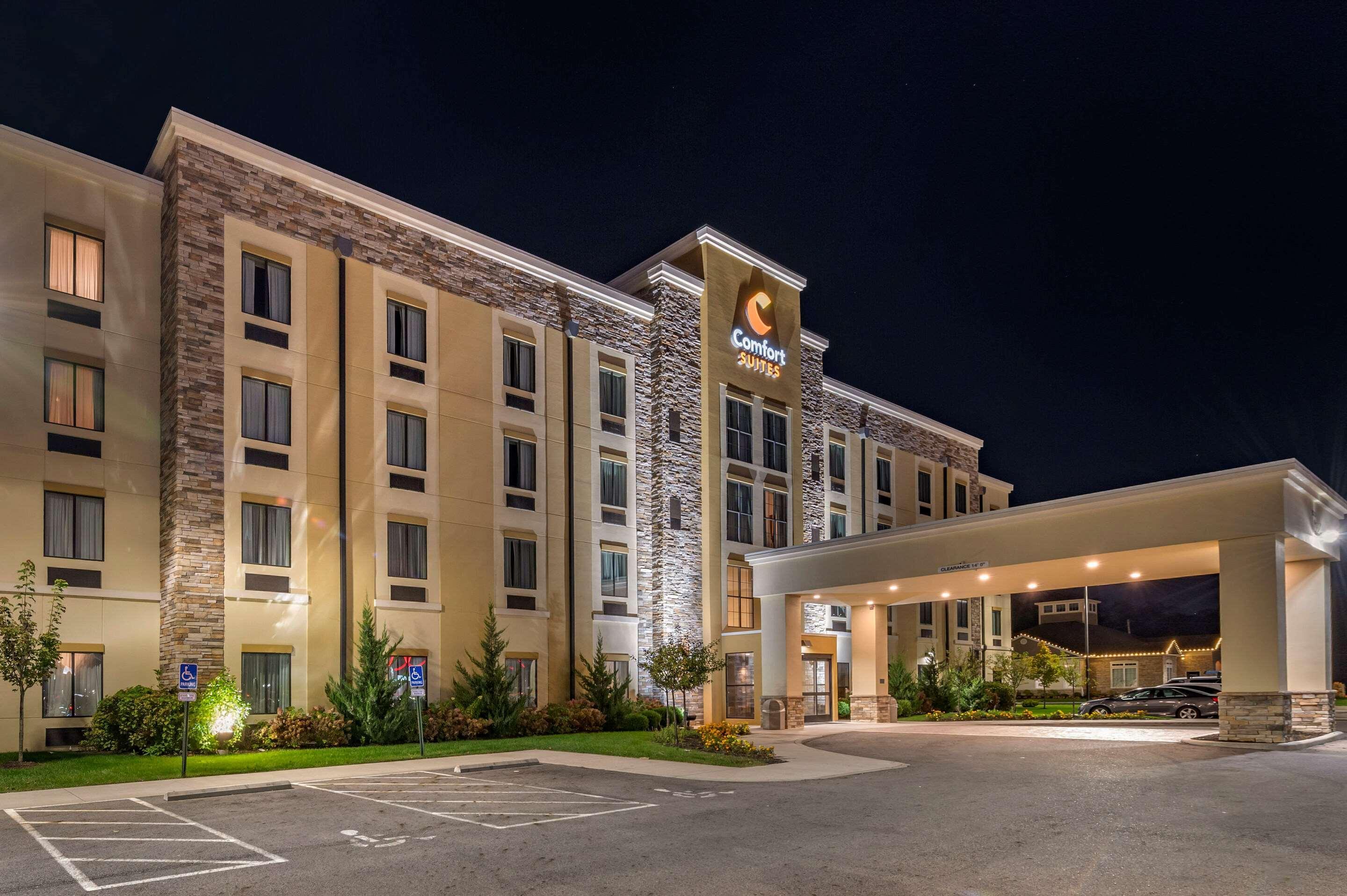 Comfort Suites Columbus Airport Екстер'єр фото