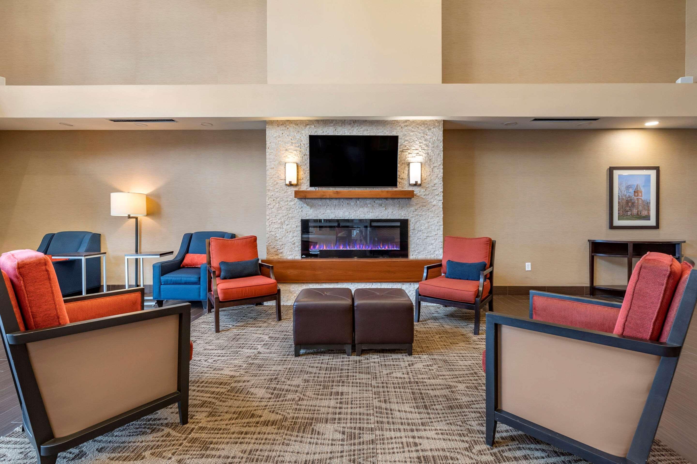 Comfort Suites Columbus Airport Екстер'єр фото