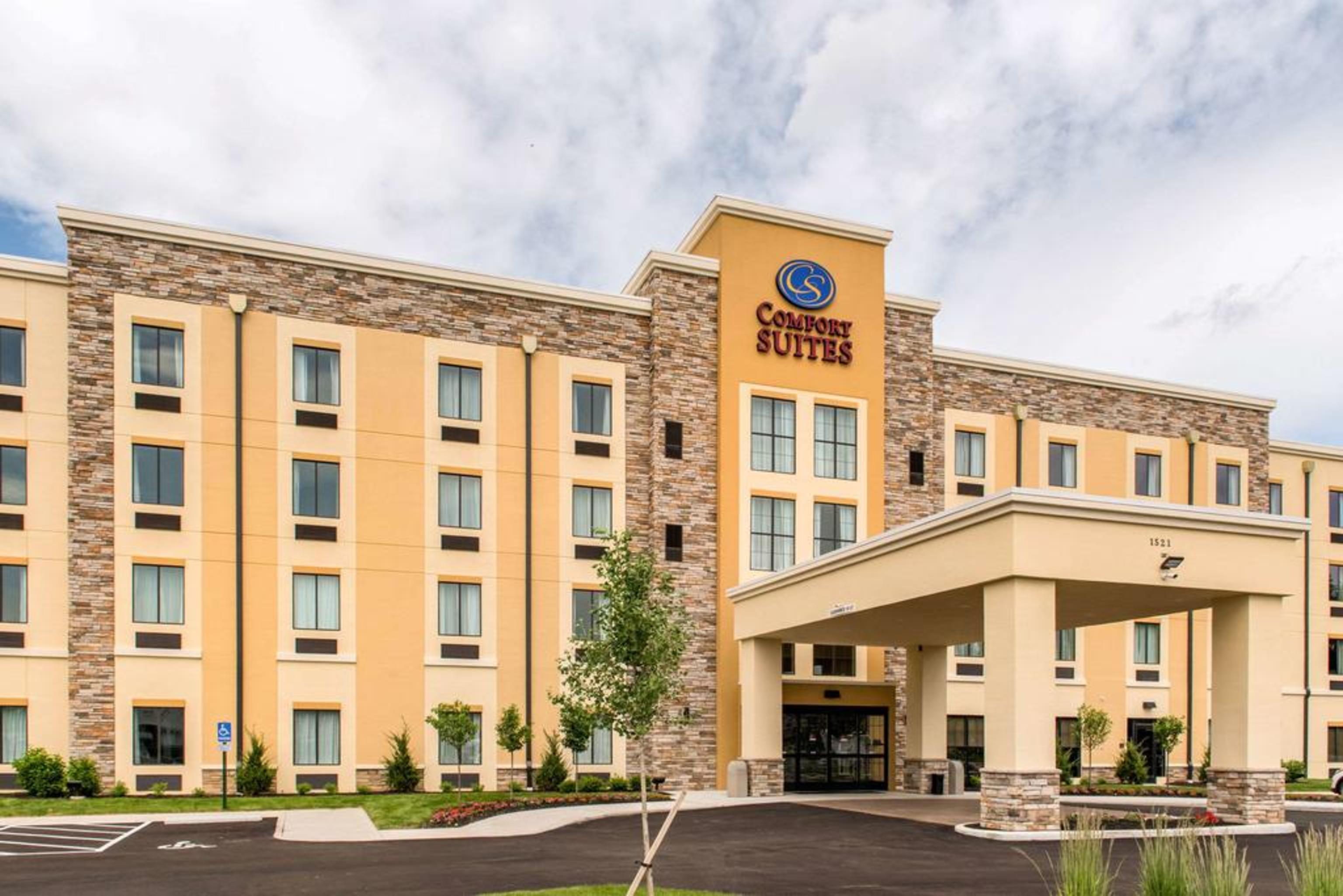 Comfort Suites Columbus Airport Екстер'єр фото